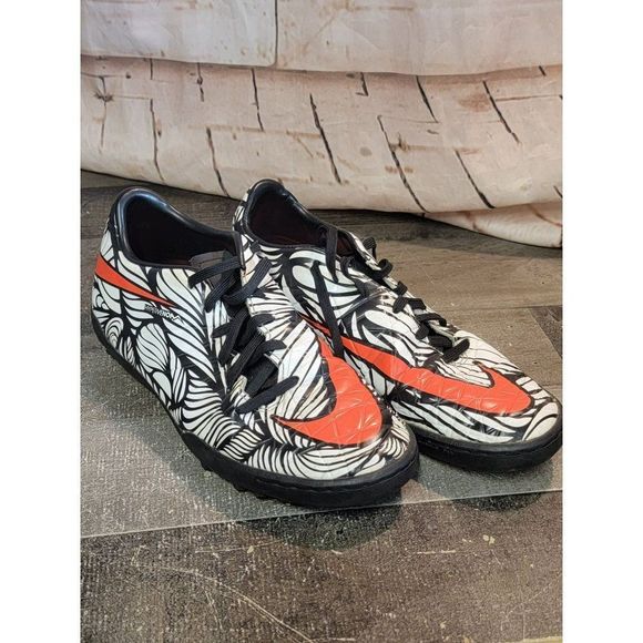 Women's Nike cleats black white orange shoes athletic - Picture 3 of 6